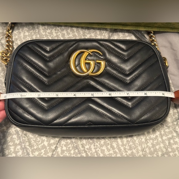 Authentic GG Marmont Gucci Black Leather Crossbody Bag. - Picture 12 of 14